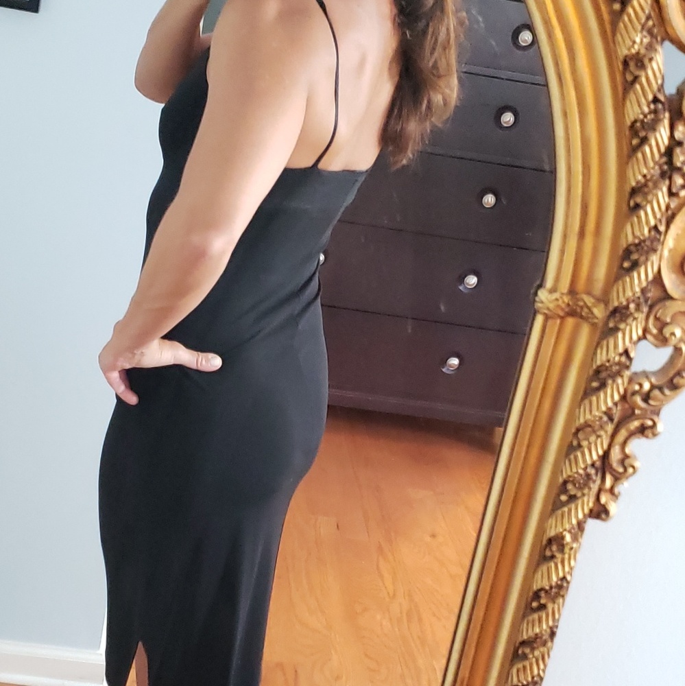 🔥 BCBG Black Dress - Picture 4 of 7